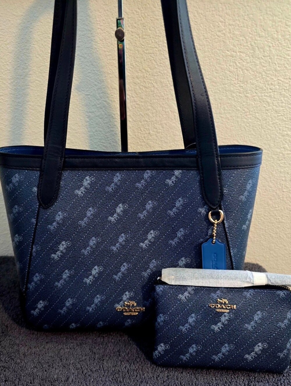 NWT COACH C4060 "BLUE" Dia Horse Carriage Print Shoulder Tote Bag & Wristlet